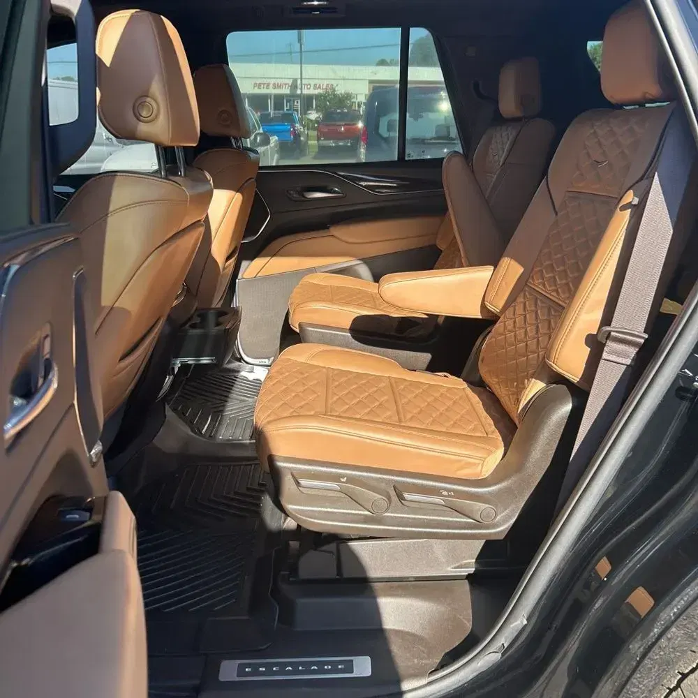 2022 Cadillac Escalade Sport