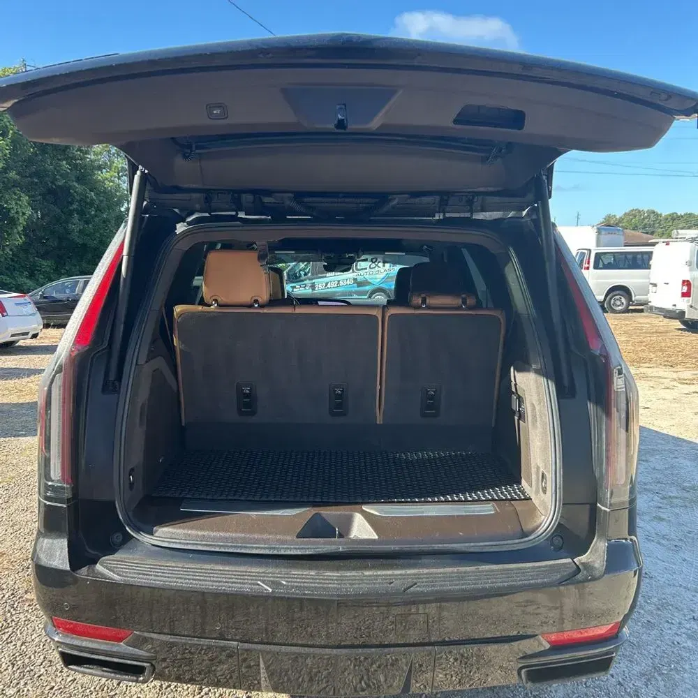 2022 Cadillac Escalade Sport