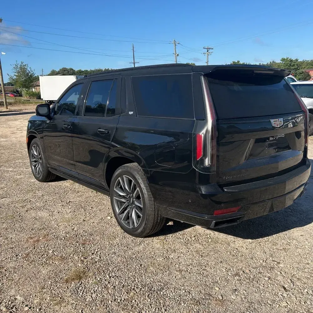2022 Cadillac Escalade Sport