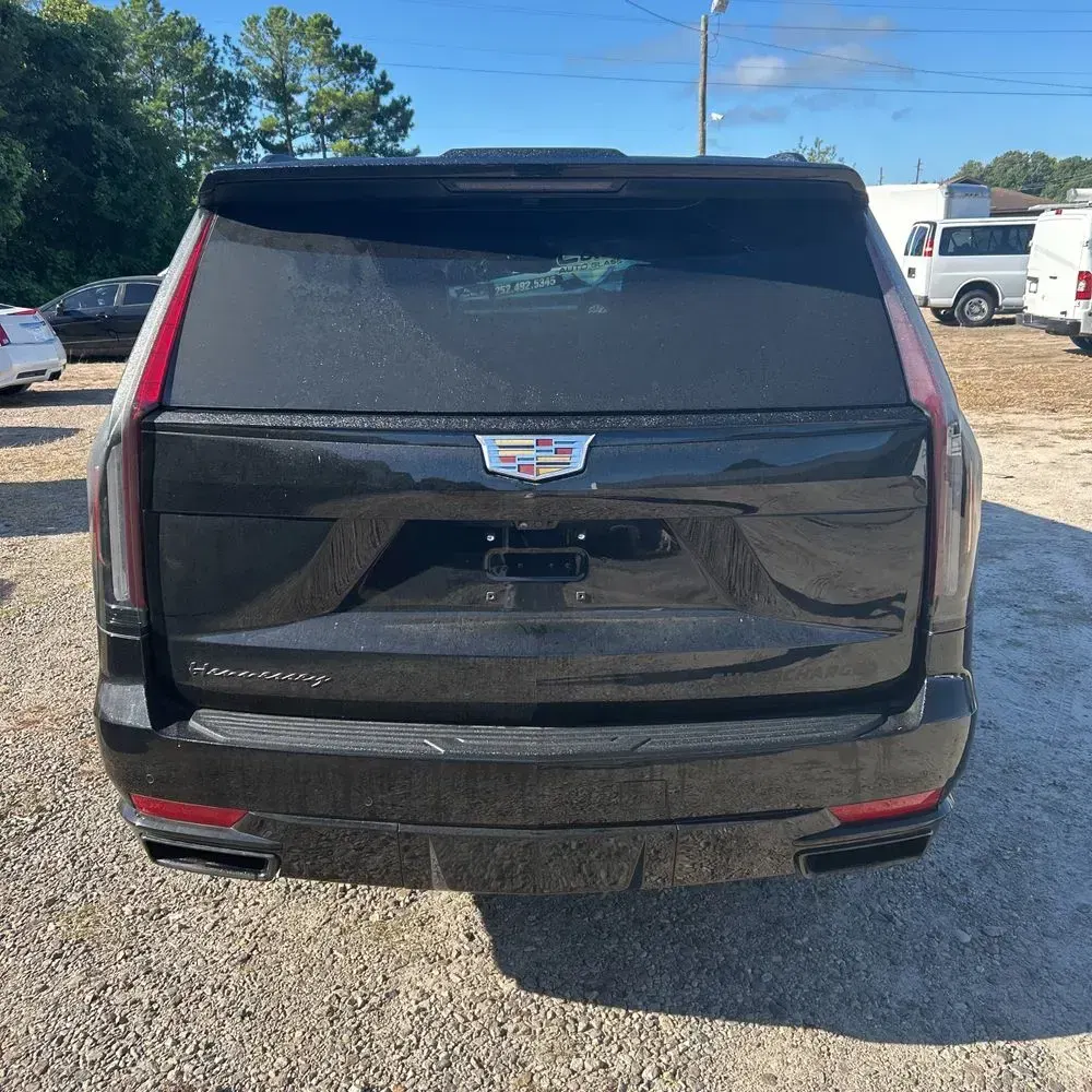 2022 Cadillac Escalade Sport