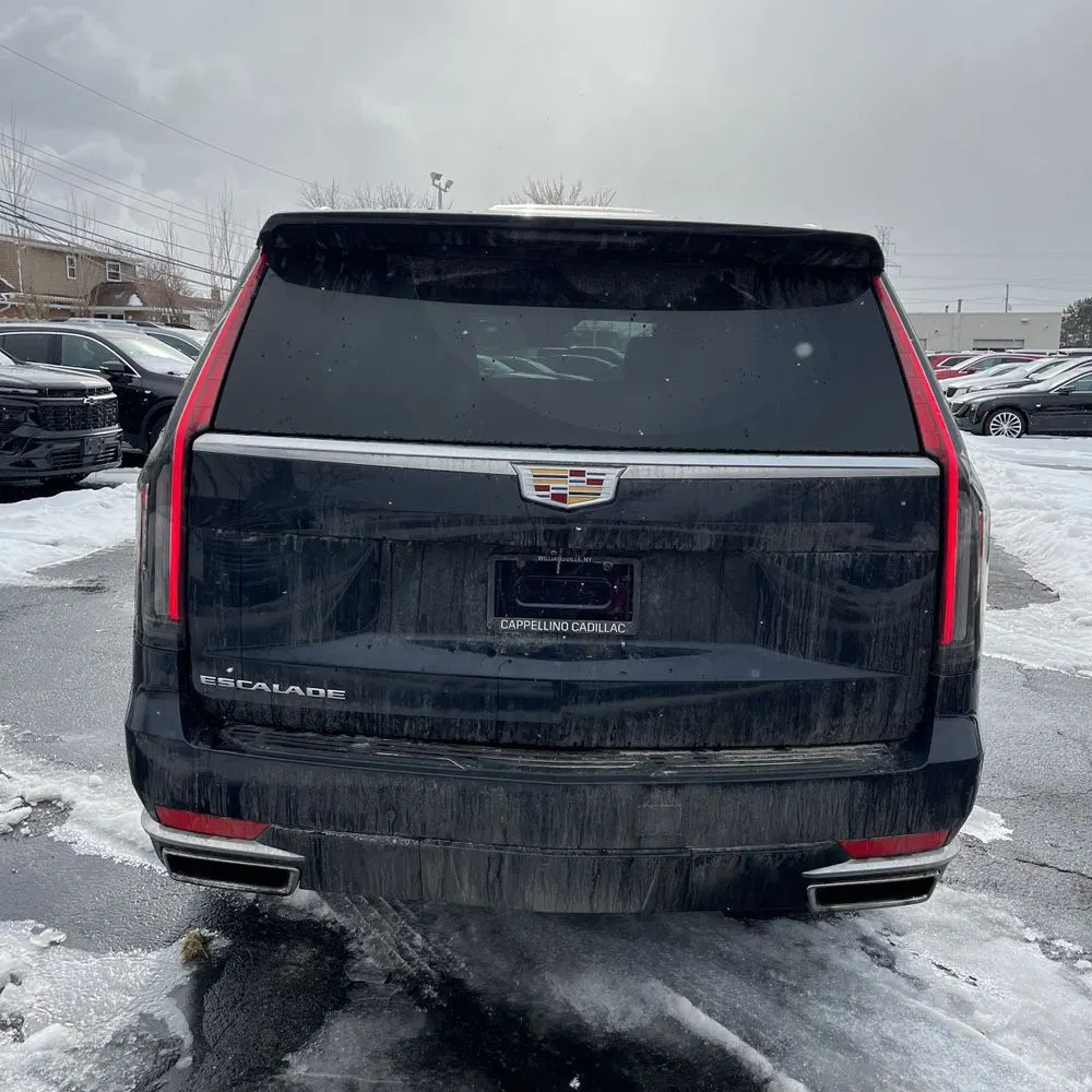 2022 Cadillac Escalade ESV Premium Luxury