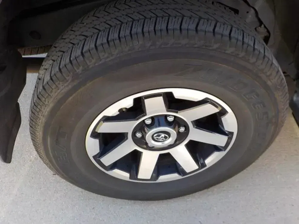 2024 Toyota 4Runner TRD Off Road
