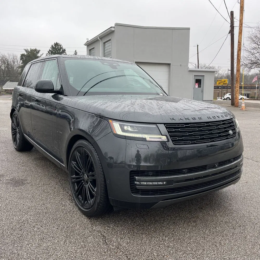 2024 Land Rover Range Rover P530 SE