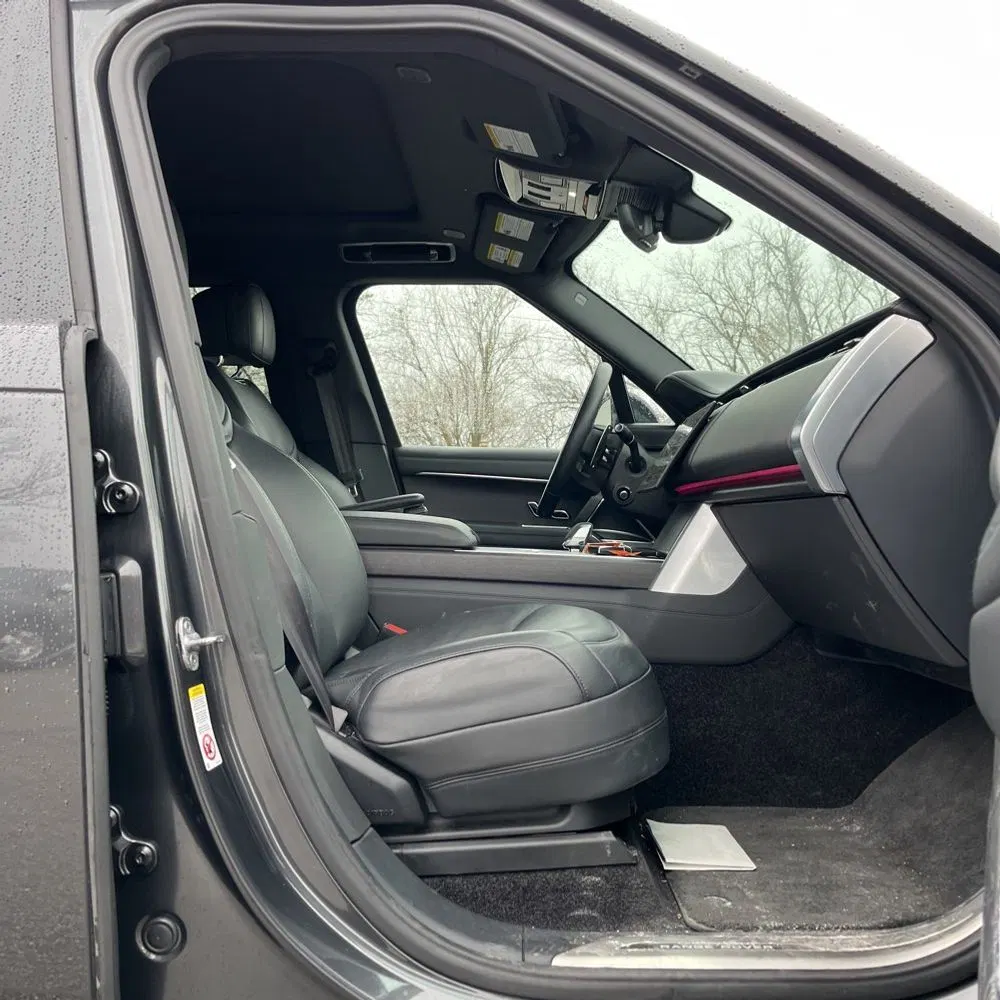 2024 Land Rover Range Rover P530 SE