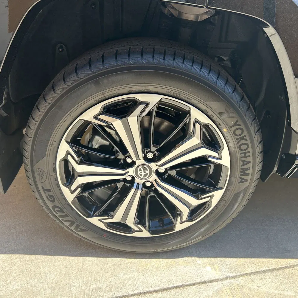 2025 Toyota RAV4 Plug-in Hybrid XSE