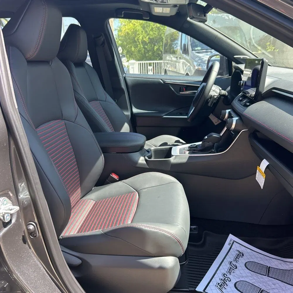 2025 Toyota RAV4 Plug-in Hybrid XSE