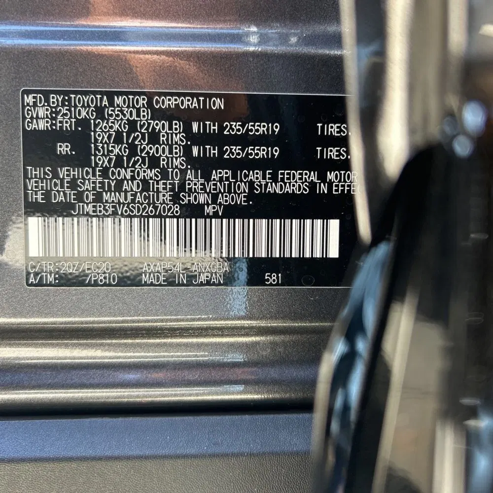 2025 Toyota RAV4 Plug-in Hybrid XSE