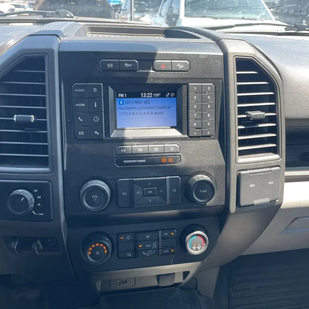 2022 Ford F-350 Super Duty XL