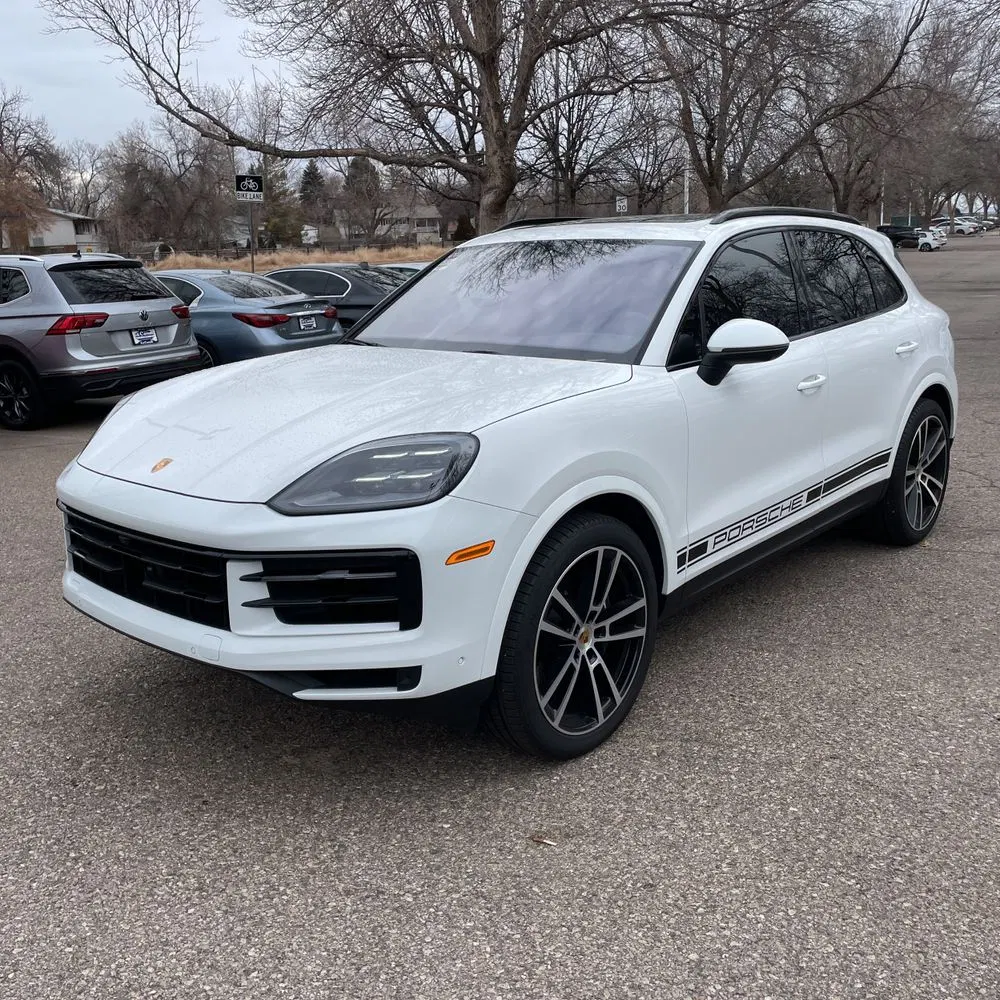 2024 Porsche Cayenne Base