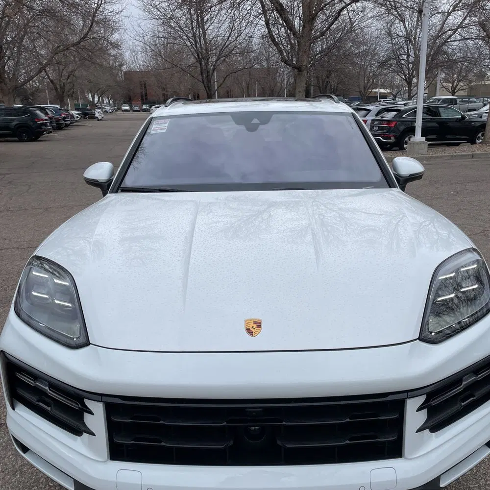 2024 Porsche Cayenne Base