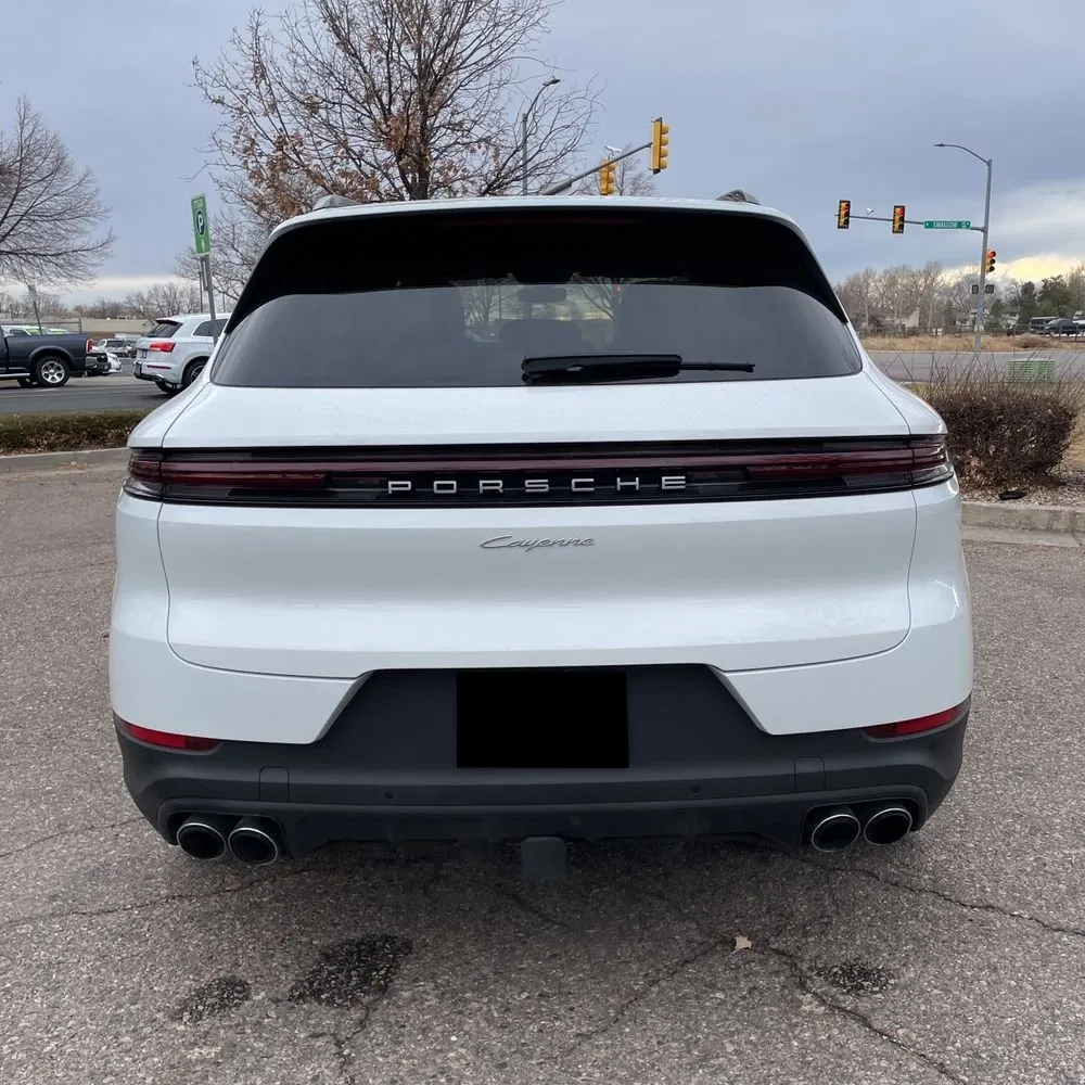 2024 Porsche Cayenne Base