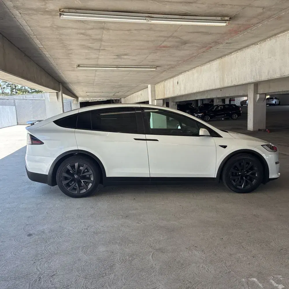 2022 Tesla Model X Plaid 4D SUV AWD