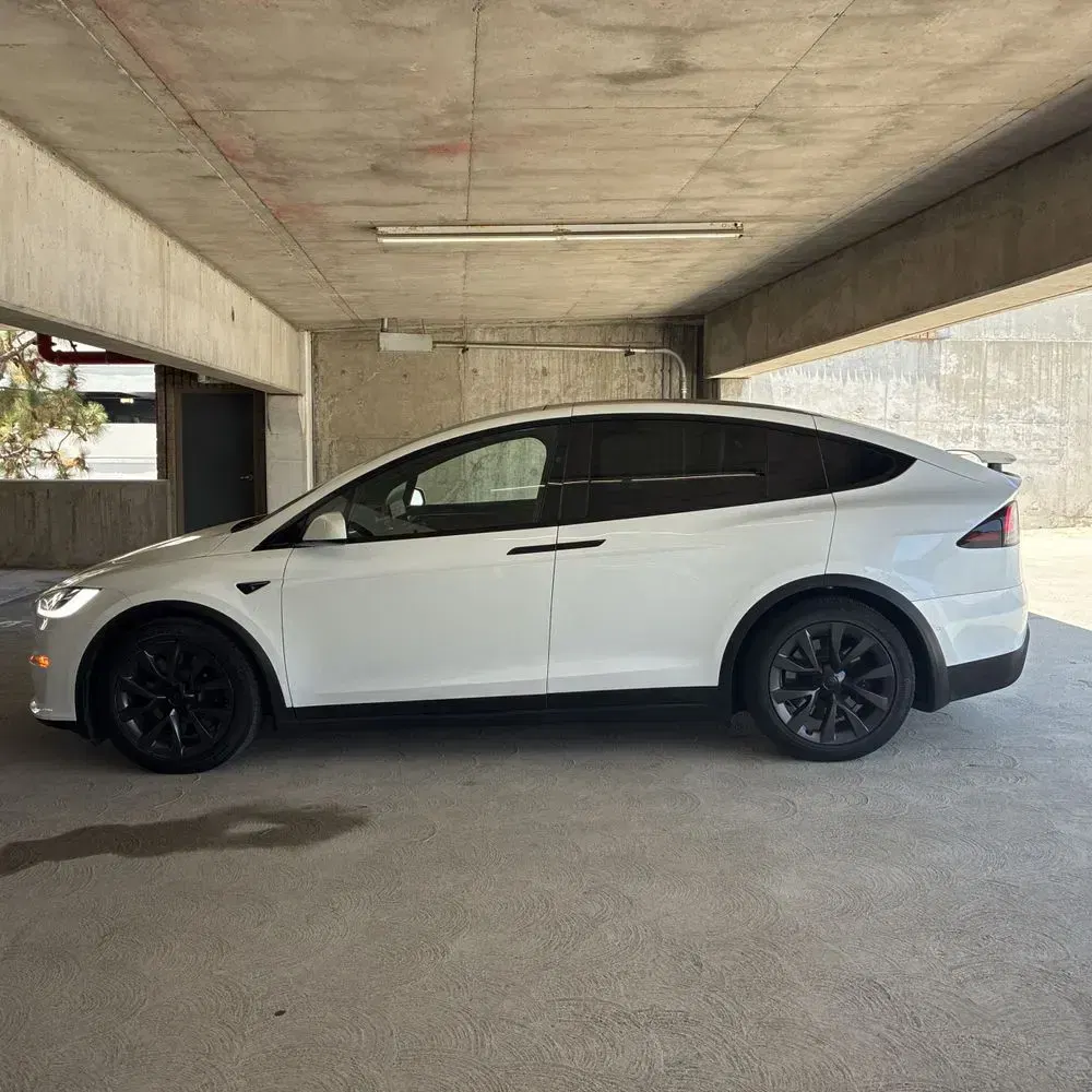 2022 Tesla Model X Plaid 4D SUV AWD