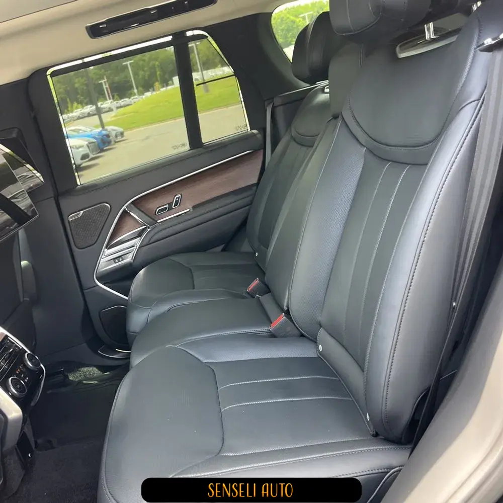 2023 Land Rover Range Rover P530 Autobiography