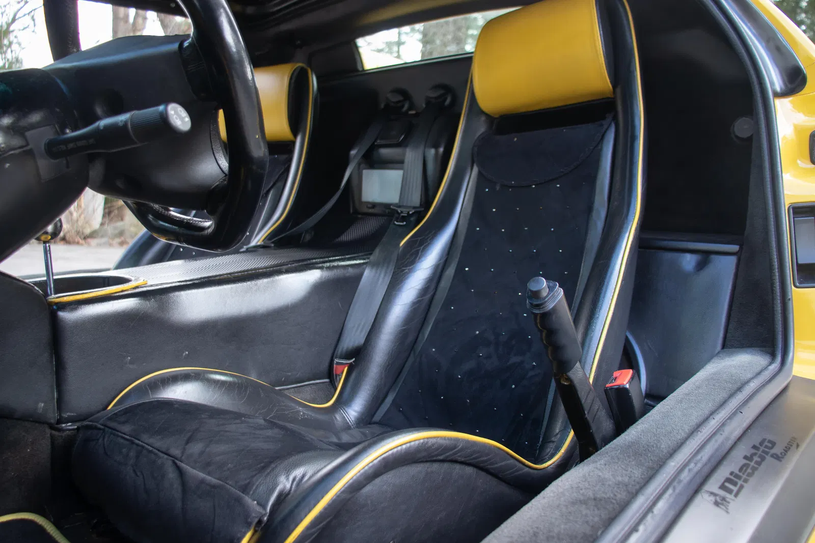 1997 Lamborghini Diablo VT Roadster - Gated 5-Speed Manual, 5.7-Liter V12 Power, Long-Term Owner