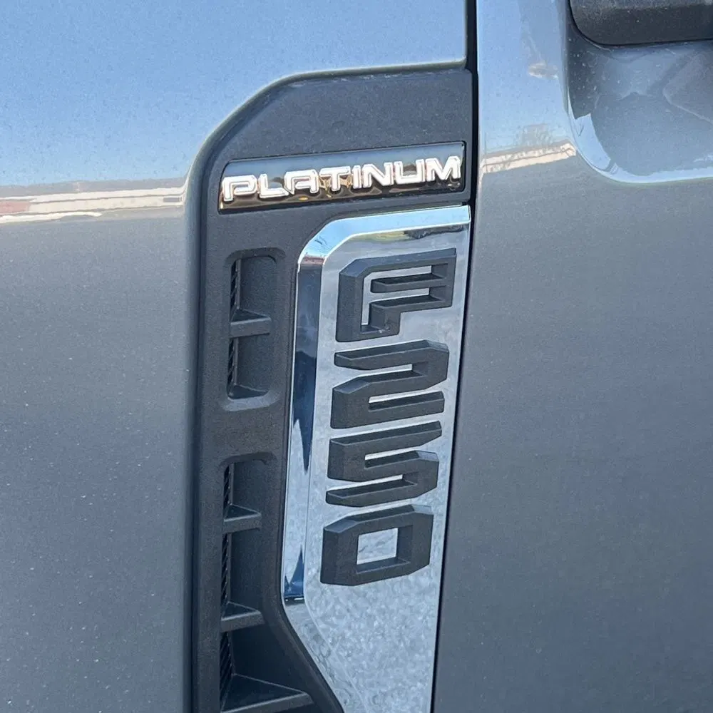 2024 Ford F-250 Super Duty Platinum