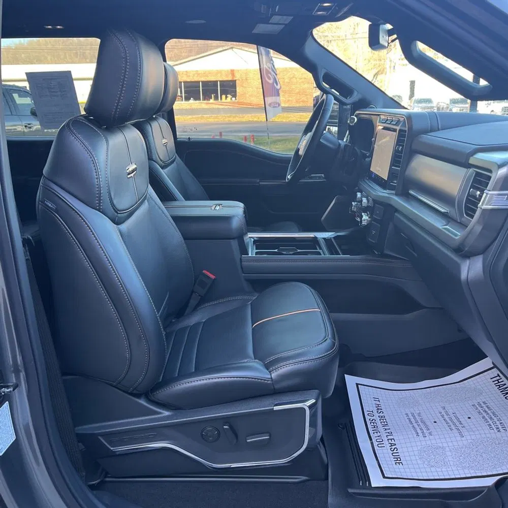 2024 Ford F-250 Super Duty Platinum