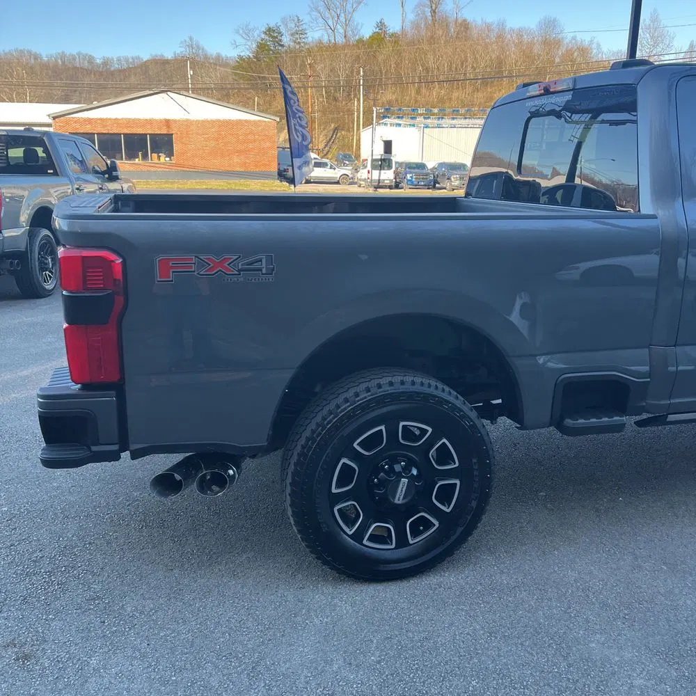 2024 Ford F-250 Super Duty Platinum