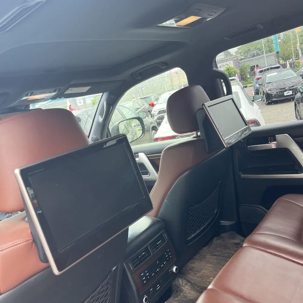 2017 Toyota Land Cruiser Base