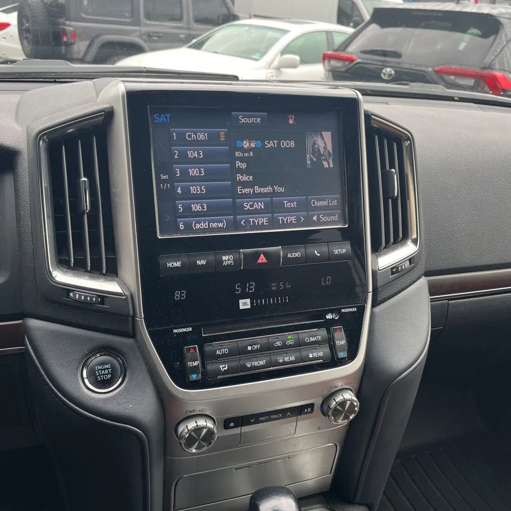 2017 Toyota Land Cruiser Base