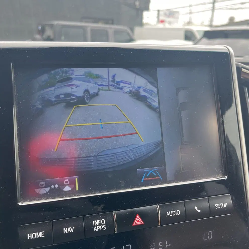 2017 Toyota Land Cruiser Base