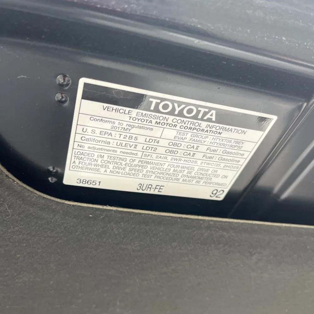 2017 Toyota Land Cruiser Base