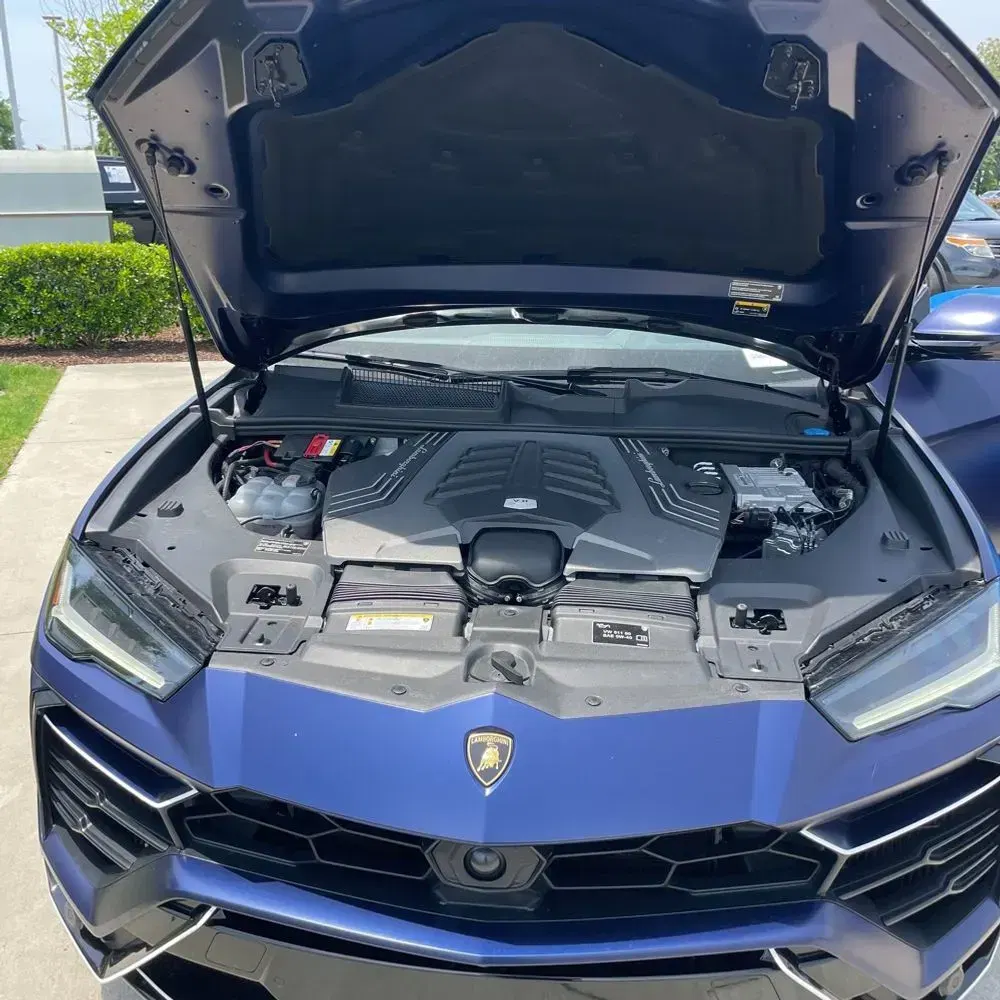 2022 Lamborghini Urus Base