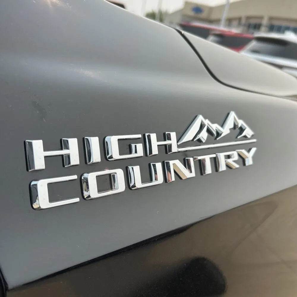 2024 Chevrolet Suburban High Country