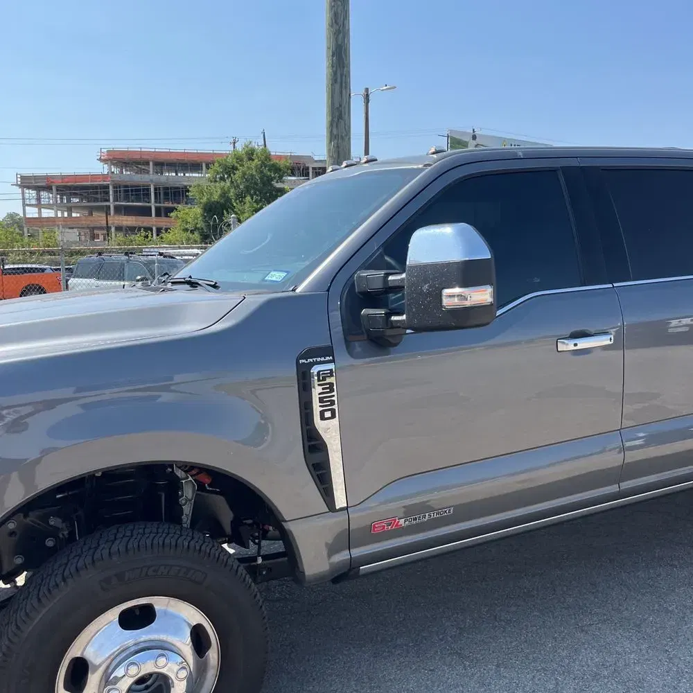 2025 Ford F-350 Super Duty Platinum