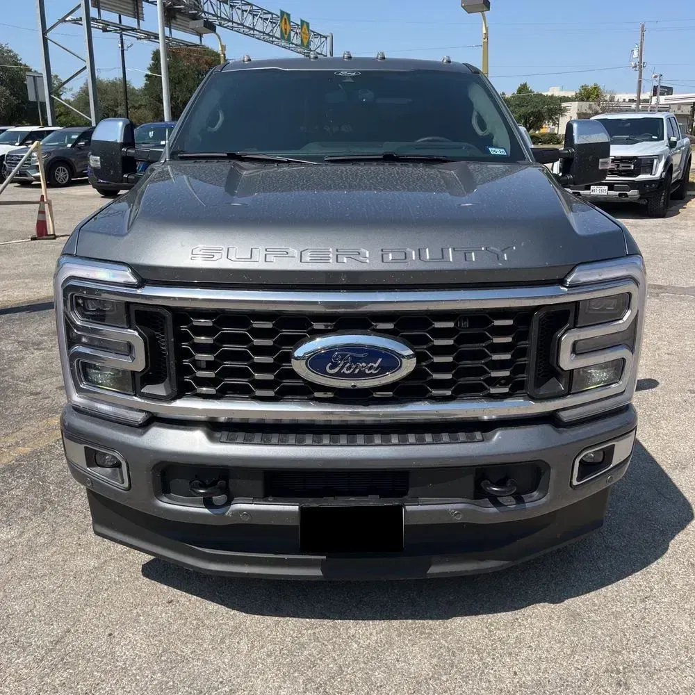 2025 Ford F-350 Super Duty Platinum