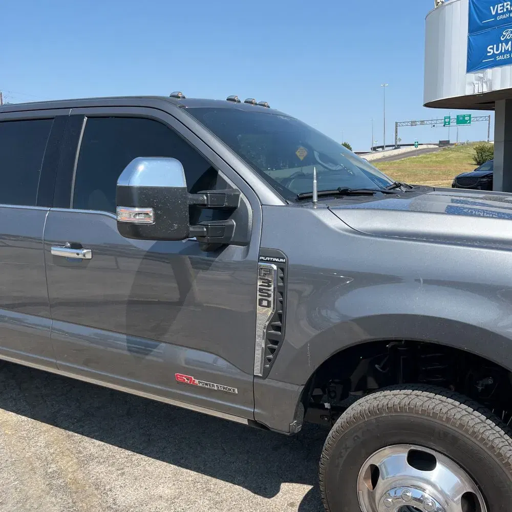 2025 Ford F-350 Super Duty Platinum