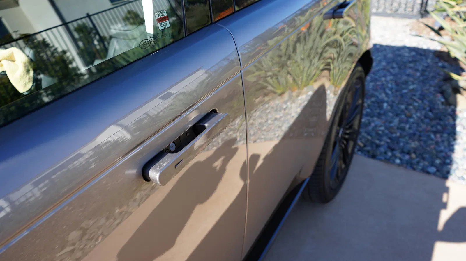 2023 Range Rover P530 SE - ~650 Miles, Twin-Turbo V8, AWD, Premium Interior Upgrade Pack
