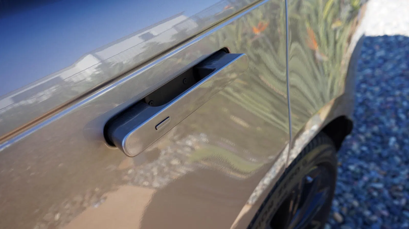 2023 Range Rover P530 SE - ~650 Miles, Twin-Turbo V8, AWD, Premium Interior Upgrade Pack