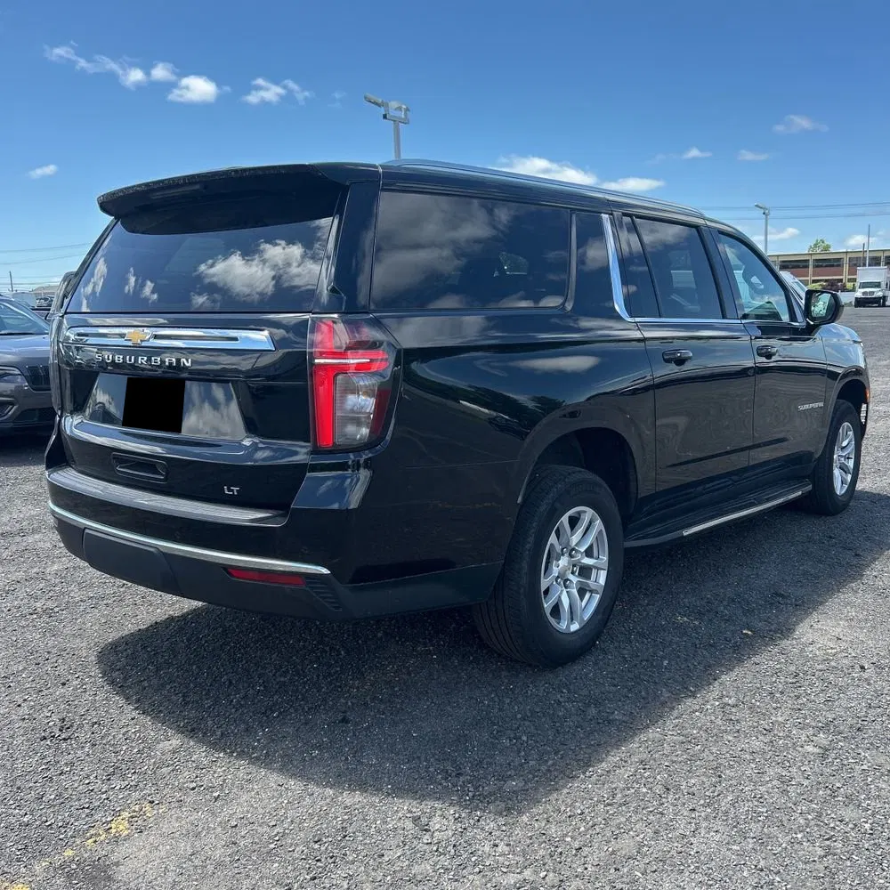 2024 Chevrolet Suburban LT