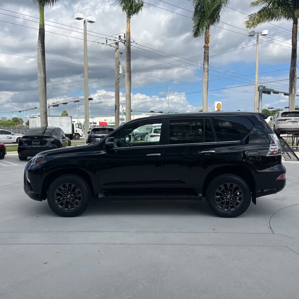 2023 Lexus GX 460 Base