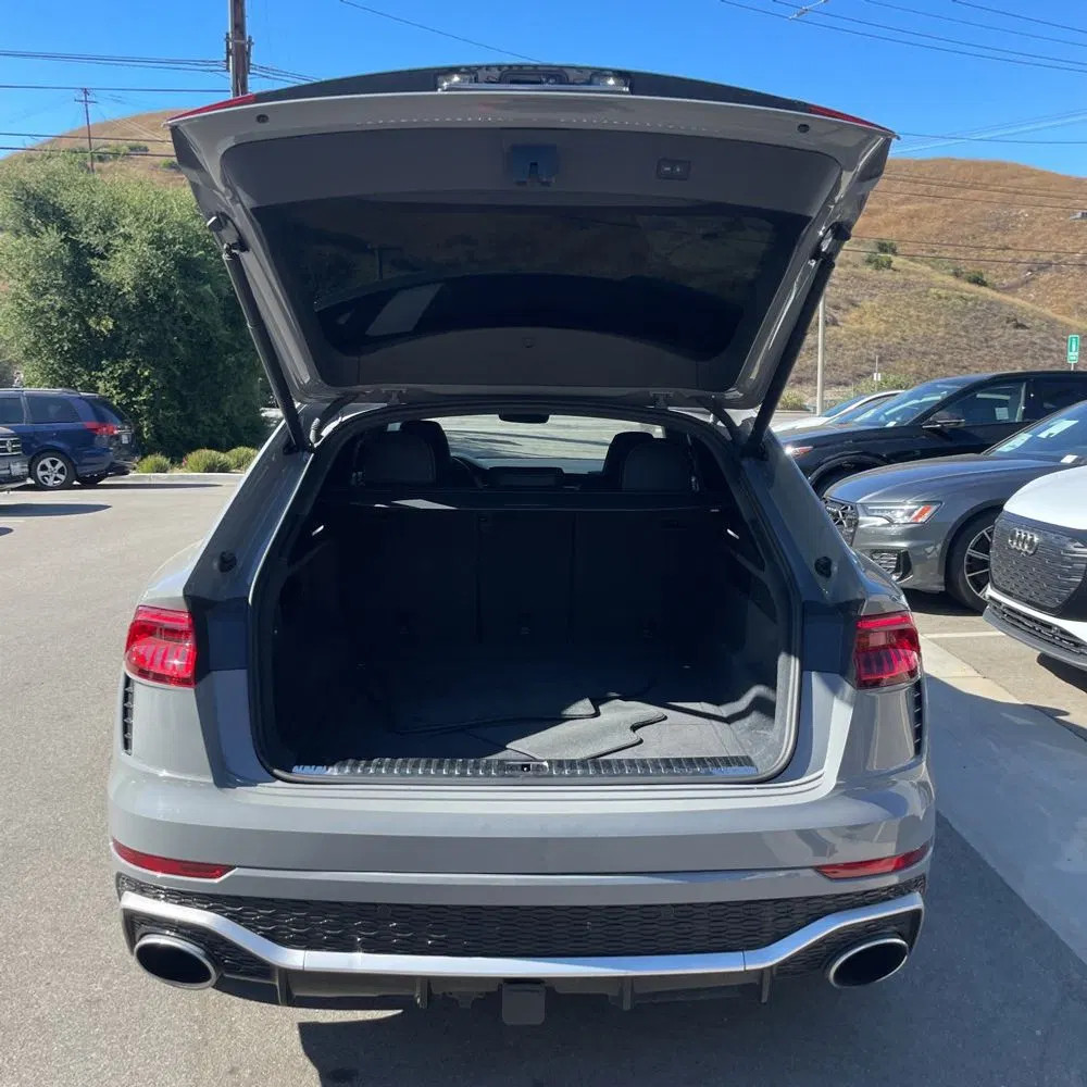 2023 Audi RS Q8