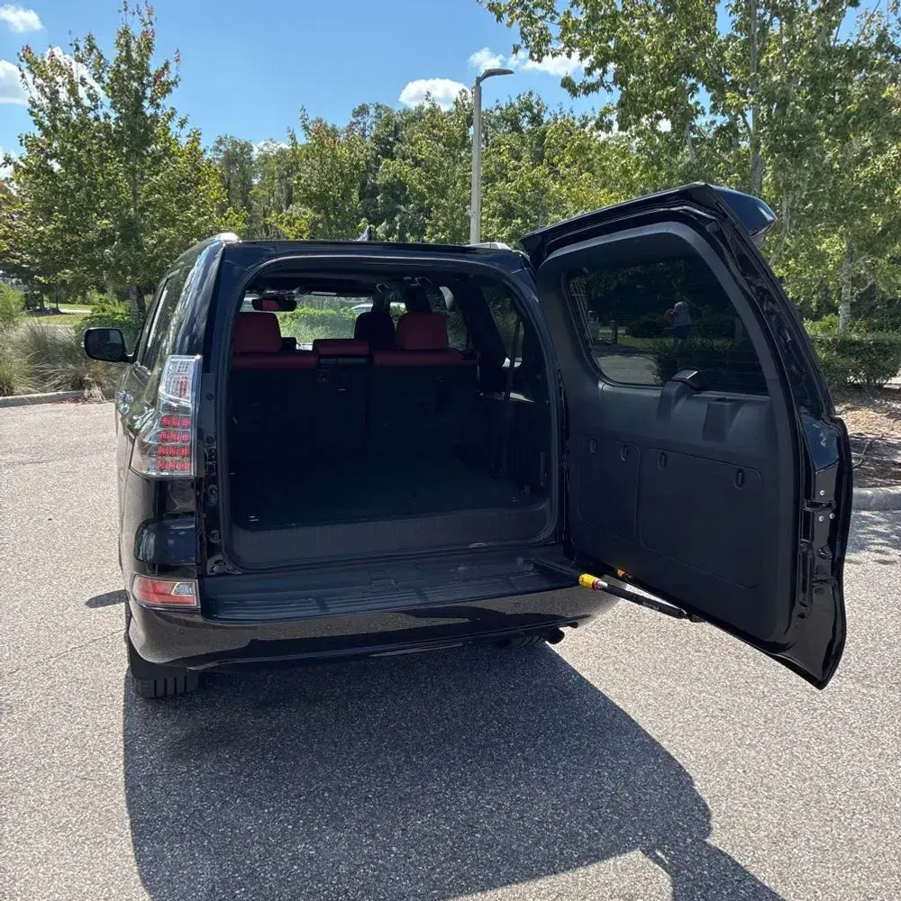 2023 Lexus GX 460 Base