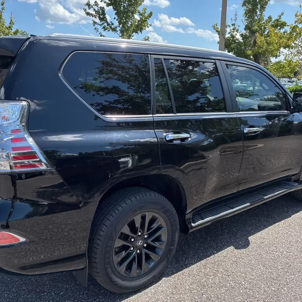 2023 Lexus GX 460 Base