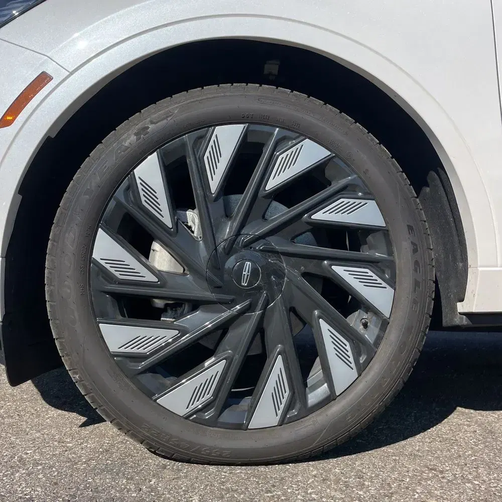 2024 Lincoln Nautilus Black Label