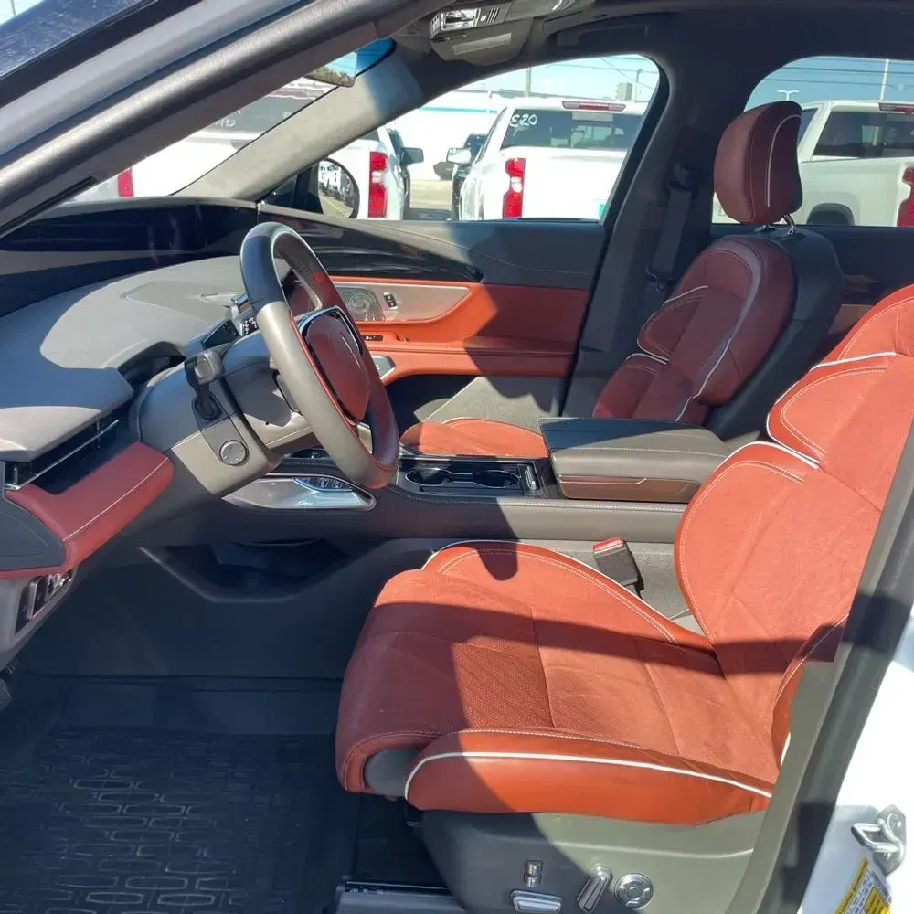 2024 Lincoln Nautilus Black Label
