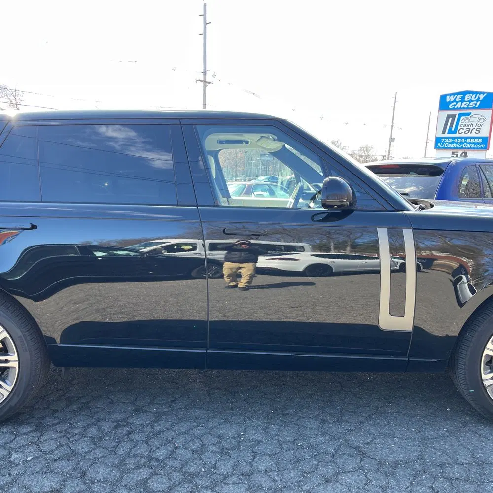 2023 Land Rover Range Rover P530 SE LWB