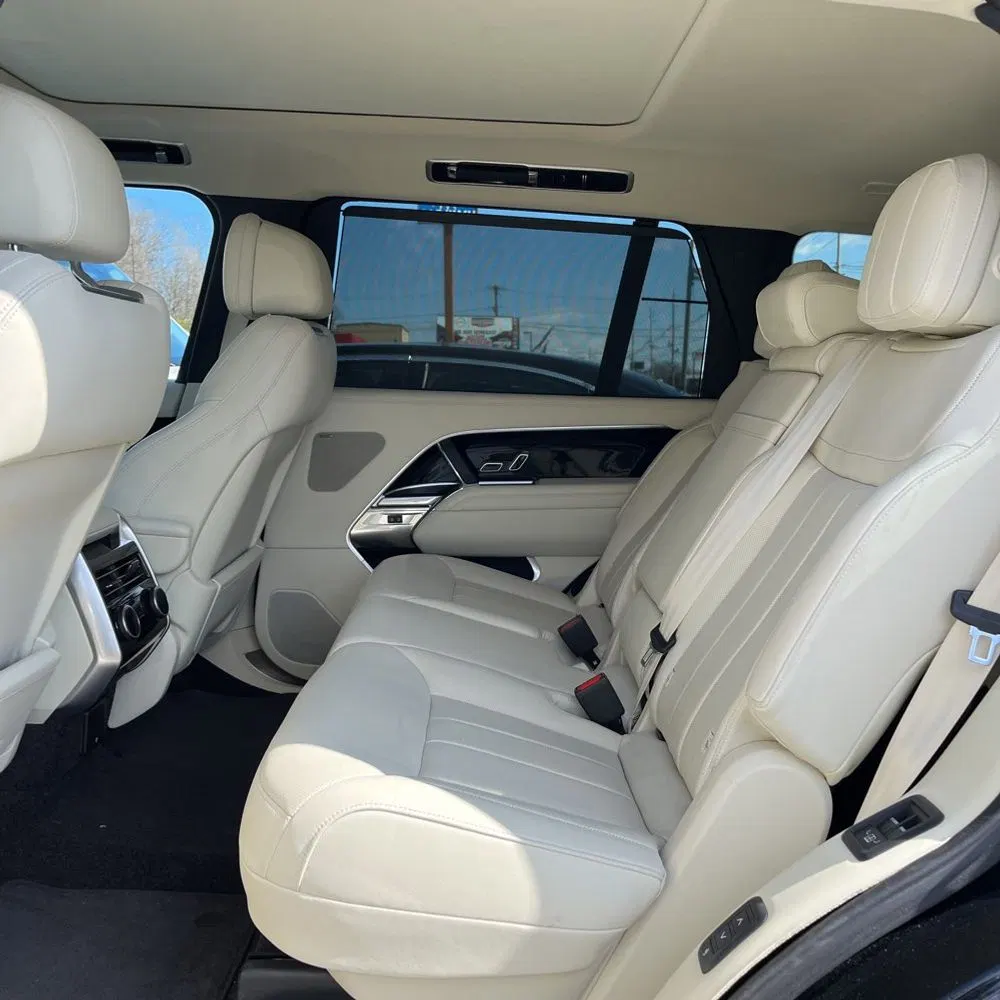 2023 Land Rover Range Rover P530 SE LWB