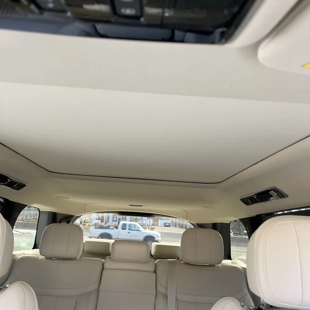 2023 Land Rover Range Rover P530 SE LWB
