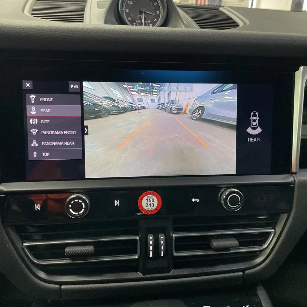 2024 Porsche Macan Base