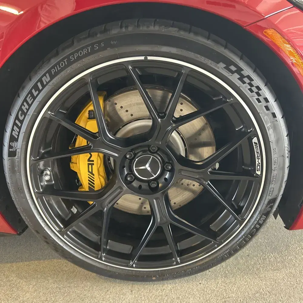 2025 Mercedes-Benz AMG GT 55