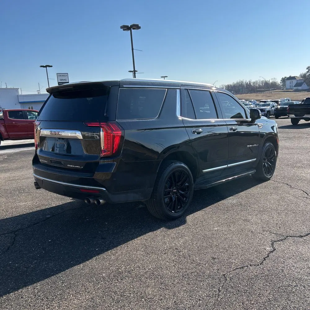 2023 GMC Yukon Denali