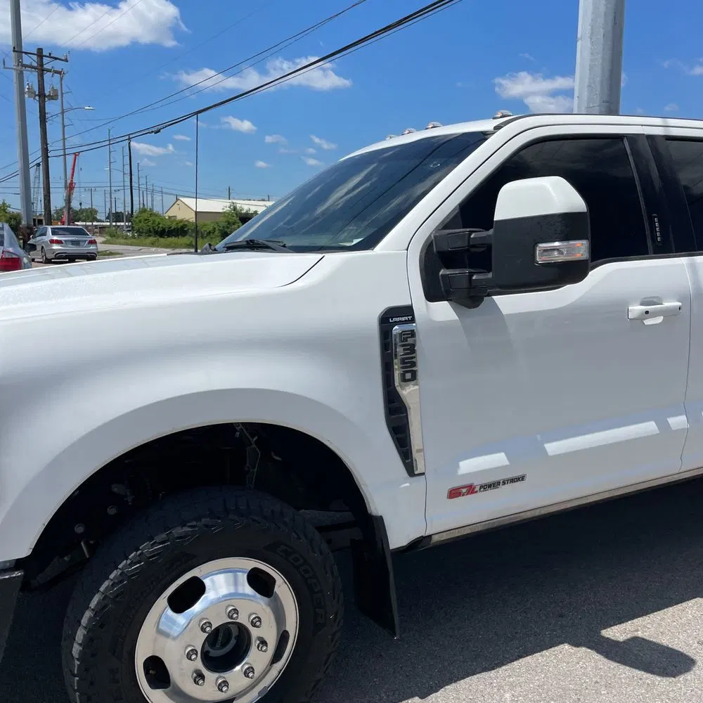 2023 Ford F-350 Super Duty Lariat