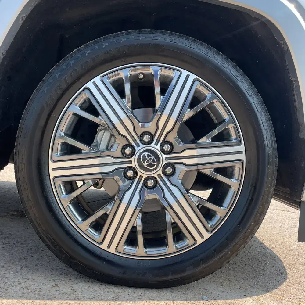 2024 Toyota Sequoia Capstone