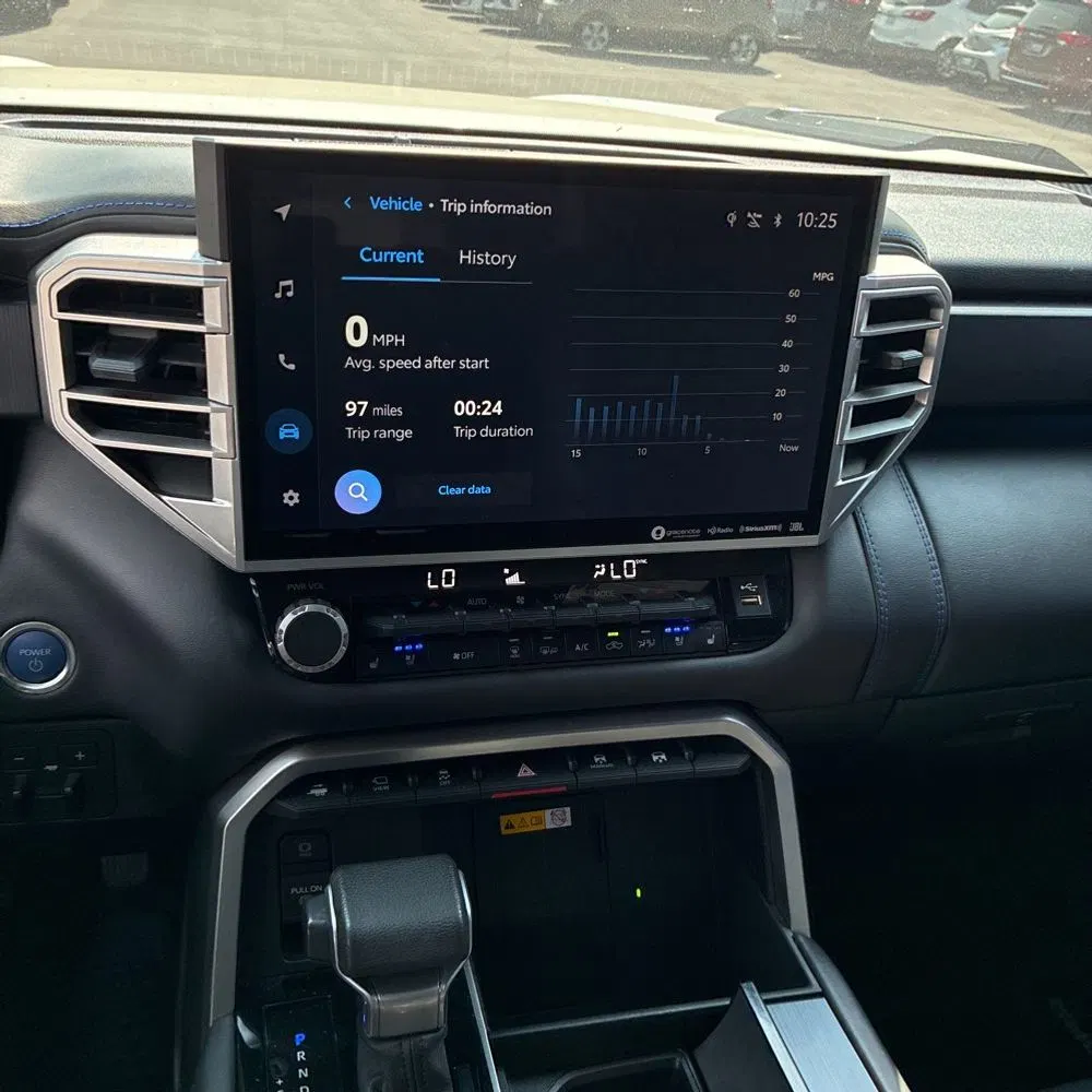 2022 Toyota Tundra Platinum HV