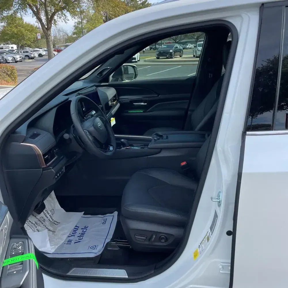 2024 Toyota Grand Highlander Hybrid MAX Platinum